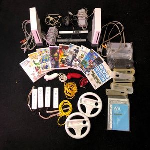 2 WII PACKAGE PLUS GAMES!